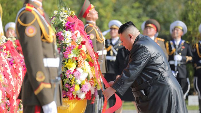 Pemimpin Korea Utara Beri Penghormatan Pada Pengorbanan Tentara Relawan Rakyat China-Image-1