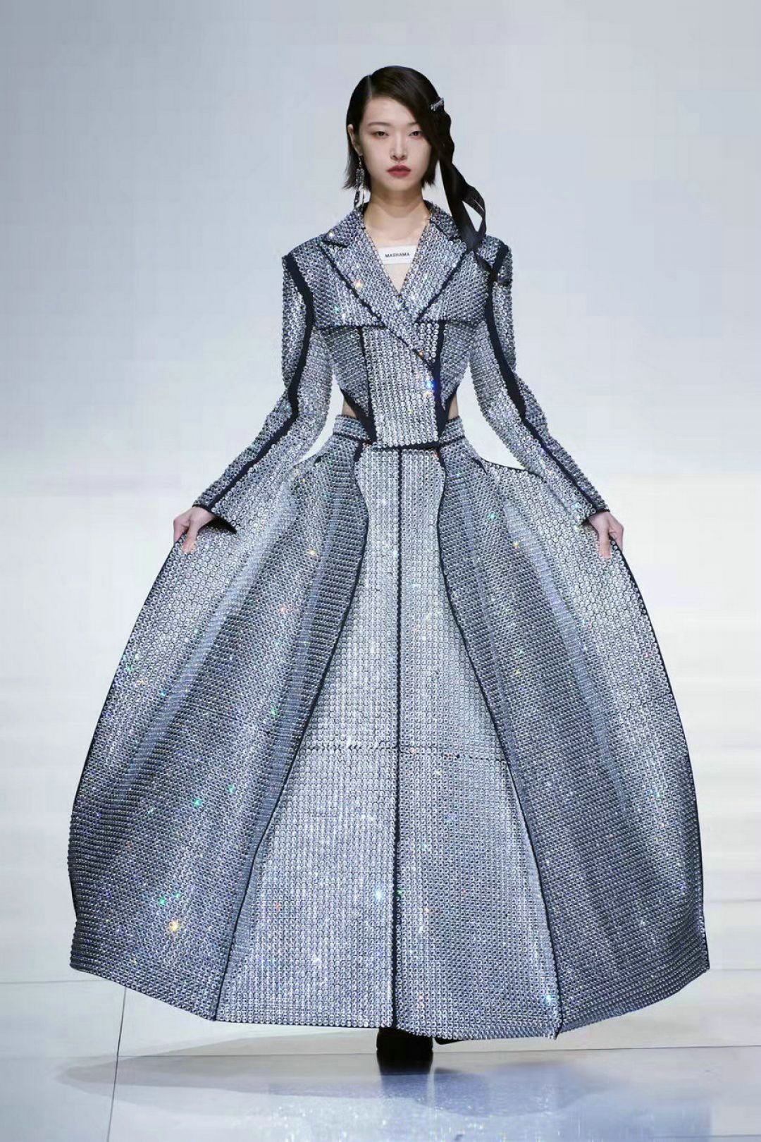 Koleksi Baru Mashama Tampil di Pekan Mode Shanghai-Image-6