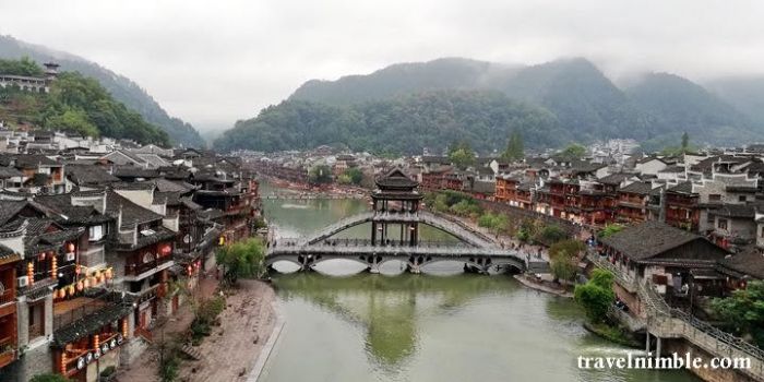 Indahnya Kota Fenghuang di Hunan, Ada Rumah Panggung!-Image-2