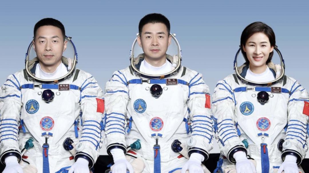 China Kenalkan Kru Shenzhou-14 Siap Luncur-Image-1