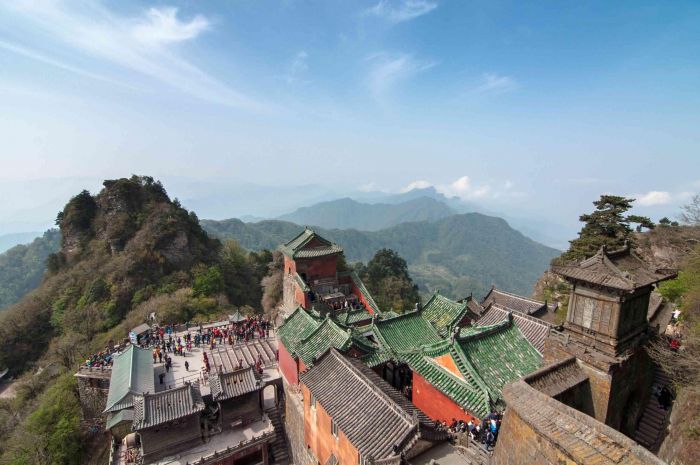 Komplek Bangunan Kuno Sangat Indah di Pegunungan China-Image-4