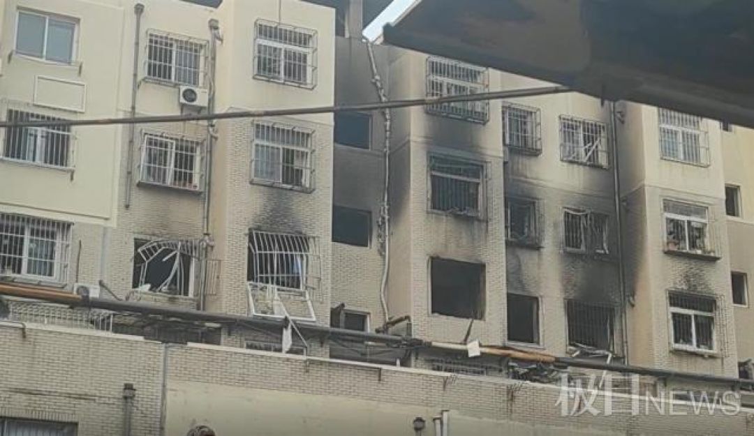 Sebuah Gedung Meledak di Kota Dalian, 8 Tewas 5 Luka-luka-Image-1
