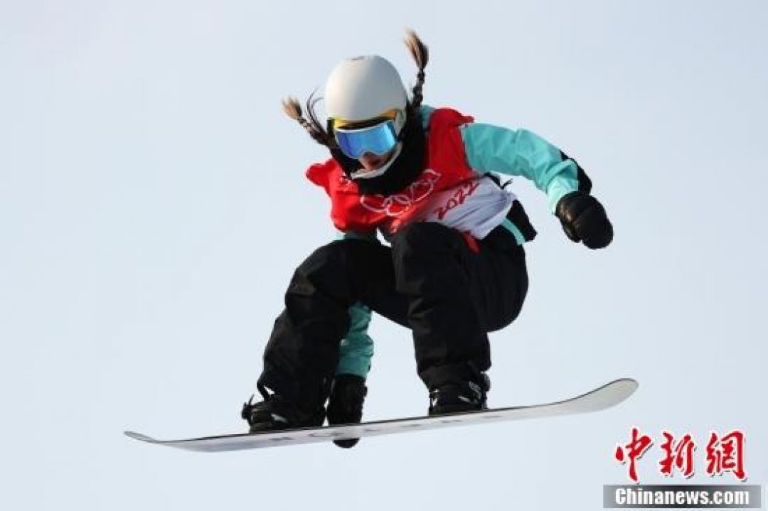 POTRET: Atlet Seluncur Salju Wanita China Dalam Kompetisi U-Shaped-Image-2