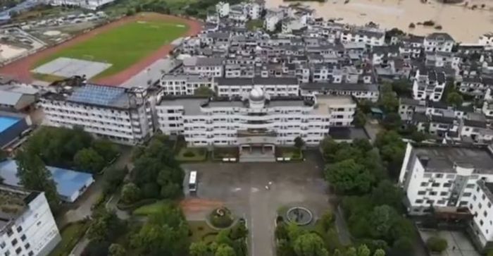 Sebuah Daerah di Provinsi Anhui Tunda Ujian Gaokao Karena Banjir-Image-2