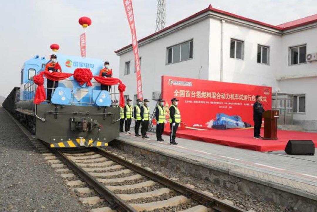 China Uji Coba Lokomotif Berbahan Bakar Hidrogen Pertama-Image-1