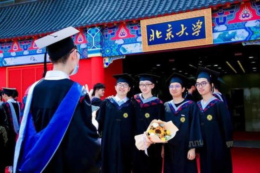 10 Universitas Terbaik di China-Image-2