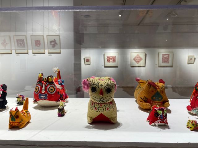 Beijing Adakan Pameran Seni
Rakyat Sambut Tahun Baru Imlek-Image-3