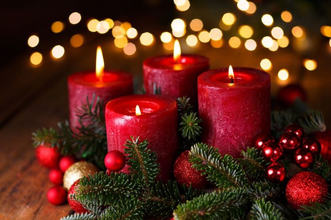 Mengenal Tradisi Menyalakan Lilin Saat Natal-Image-1
