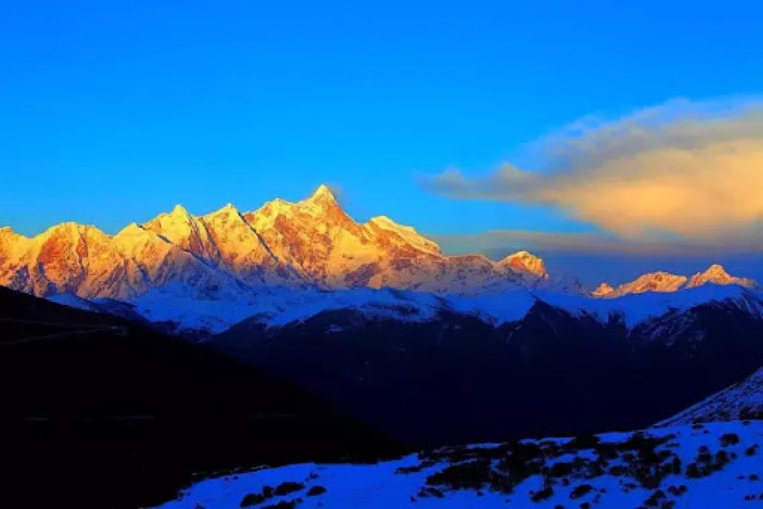 Gunung-gunung Bersalju di China yang Seru untuk Dikunjungi-Image-7