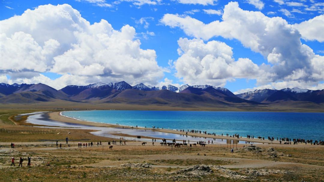 Gunung-gunung Bersalju di China yang Seru untuk Dikunjungi-Image-9