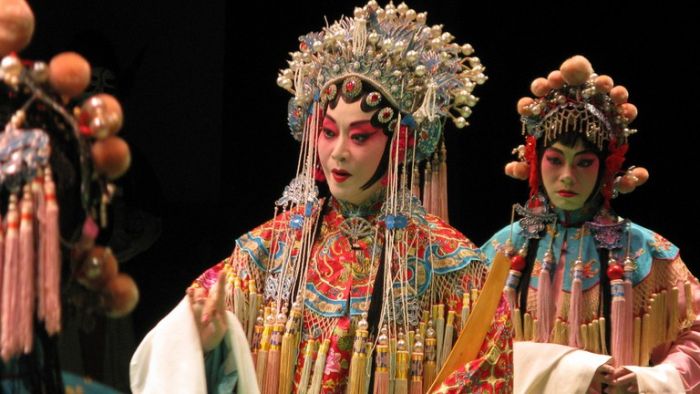 Hari ini 10 Tahun Lalu, Akupunktur dan Opera Beijing Masuk Daftar UNESCO-Image-3