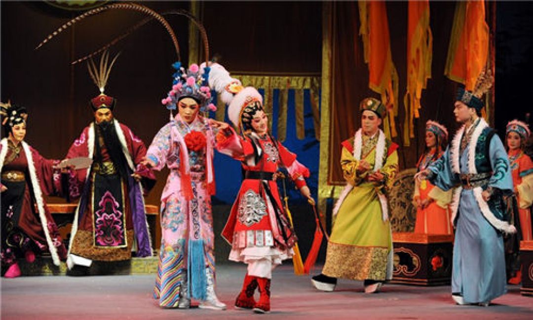 Indahnya Ragam Budaya di Beverly Hills-nya China Zaman Kekaisaran-Image-2