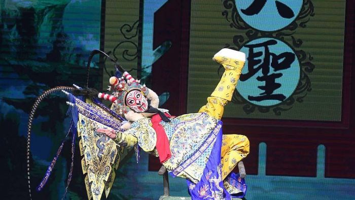 Opera Sun Go Kong Menangkan Hati Rakyat Kolombia-Image-3