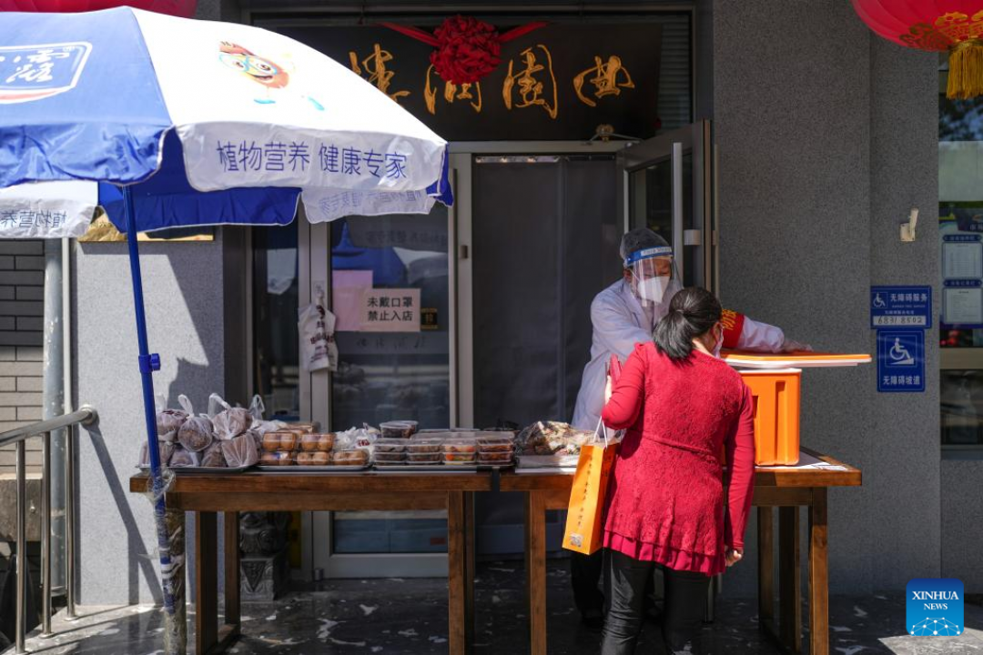 POTRET: Kegiatan Warga Beijing di Tengah Pembatasan COVID-19-Image-6