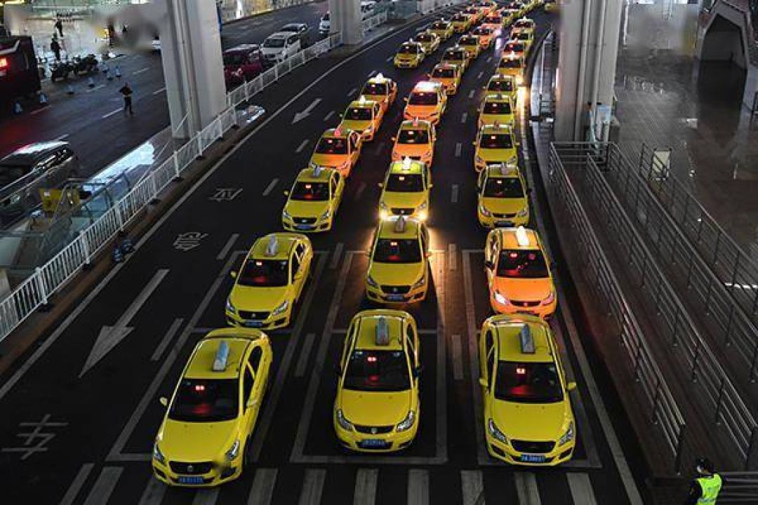 Perusahaan Transportasi Umum Chongqing Bernegosiasi dengan Perusahaan Taksi Kota Guna Kenaikan Upah-Image-1