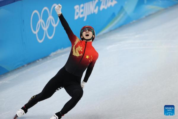 Tim Skater China Menangkan Emas Pertama Dalam Estafet Campuran Trek Pendek 2.000m di Olimpiade Beijing 2022-Image-1