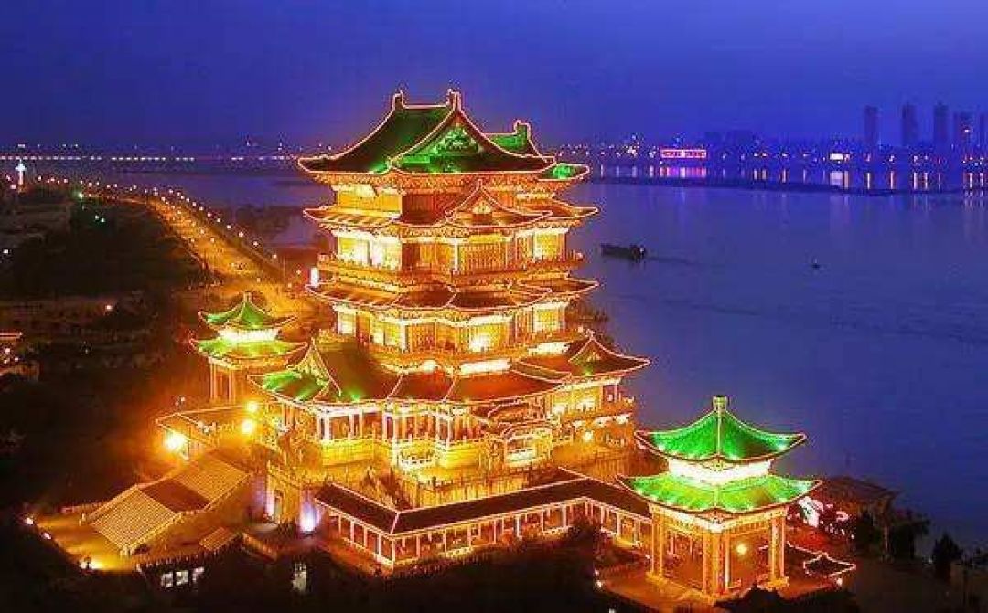 City Of The Week: 3 Lokasi Wisata Malam di Nanchang-Image-2