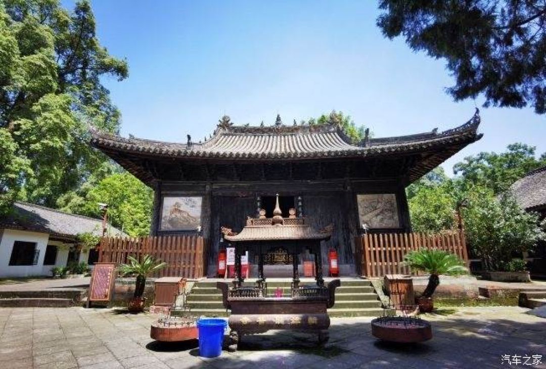 City Of The Week: 4 Kuil Terkenal di Chengdu-Image-4