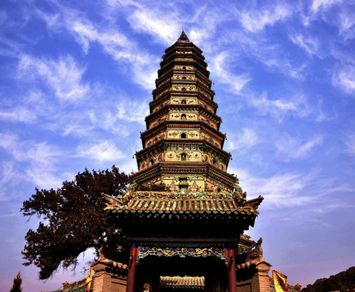 Jalan-Jalan ke Pagoda Klasik Terbaik di China Yuk-Image-6