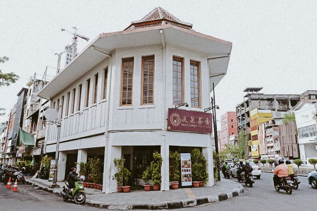 Merayakan 494 Tahun Jakarta: Toko-toko di Pecinan Jakarta Saksikan Perkembangan dan Kemajuan Ibukota-Image-1