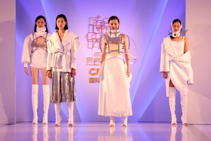 Desain Karya Mahasiswa Shanghai Dipamerkan Selama Pekan Mode-Image-1