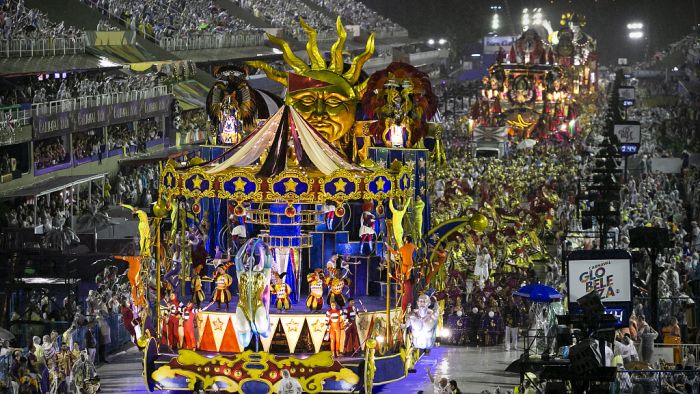 Pandemi, Rio de Janeiro Batalkan Karnaval Pesta Jalanan dan Parade-Image-2