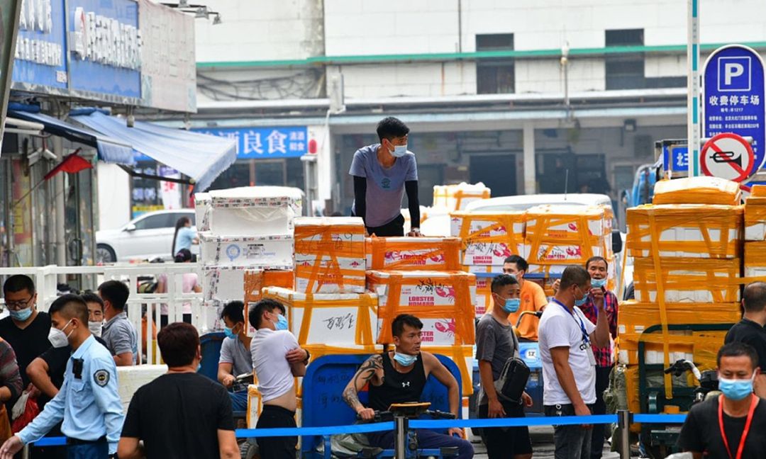 Pasar Makanan Laut Terbesar di Beijing Ditutup-Image-1