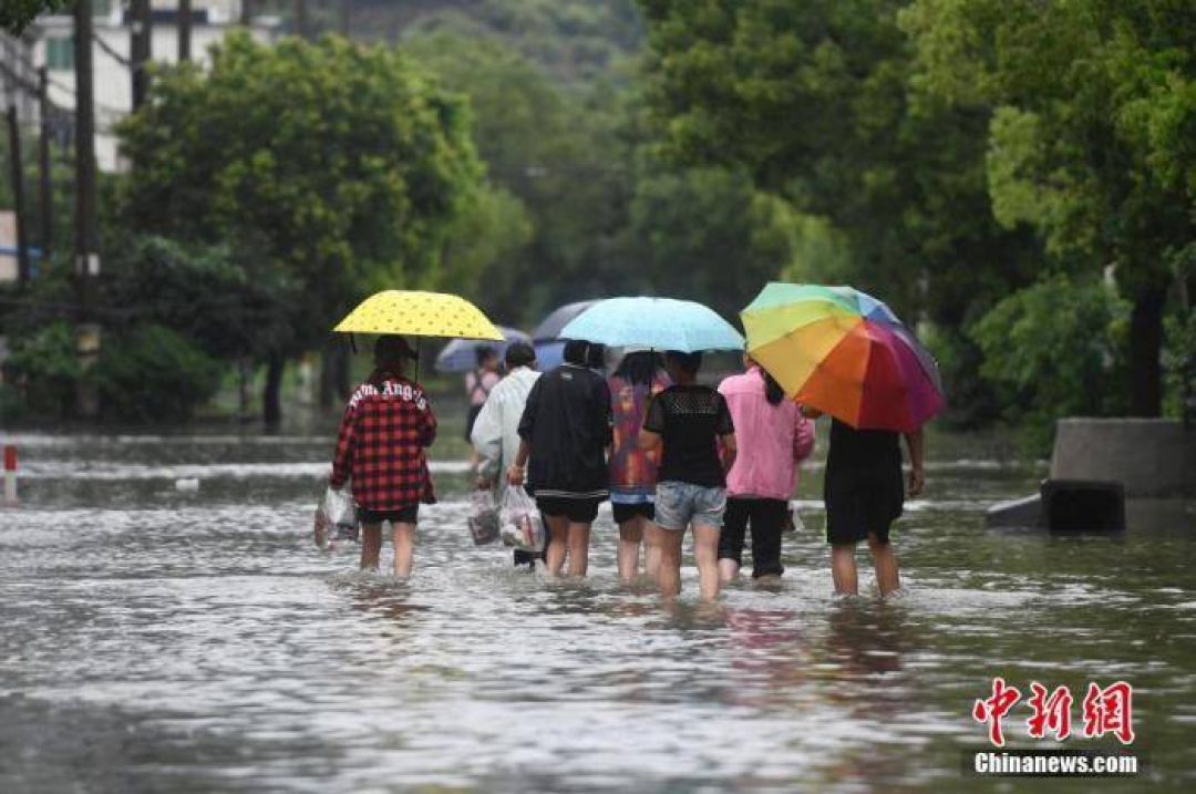 Meteorologi Pusat China Prediksi Curah Hujan Tinggi di Bagian Tengah dan Hilir Sungai Yangtze-Image-1