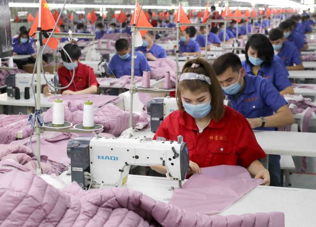 Penghasil Kapas Terbesar di China, Xinjiang Lindungi Hak Pekerja Tekstil-Image-1
