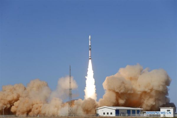 Tiongkok Luncurkan Satelit Uji Internet ke Luar Angkasa-Image-1