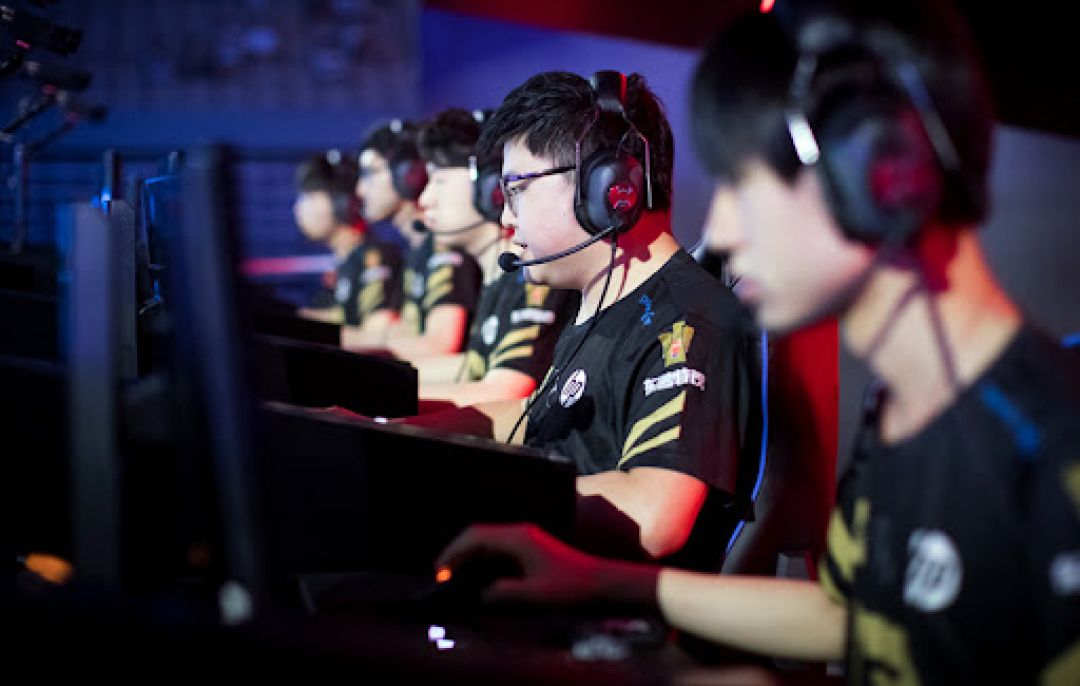 Gamer Dibawah Umur Dibatasi, Tim Esport di China Mulai Menyesuaikan-Image-1