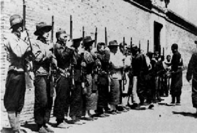 Sejarah, Tahun 1927 Pekerja Shanghai Berontak Bersenjata-Image-1