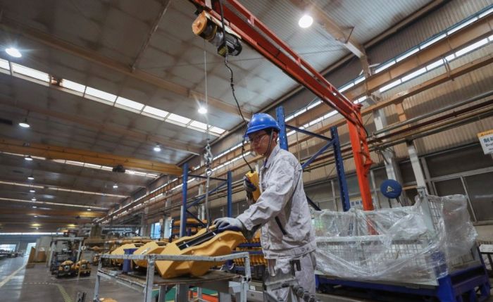 Peningkatan Permintaan Pulihkan Ekonomi China, Bantu Pabrik Bangkit-Image-1