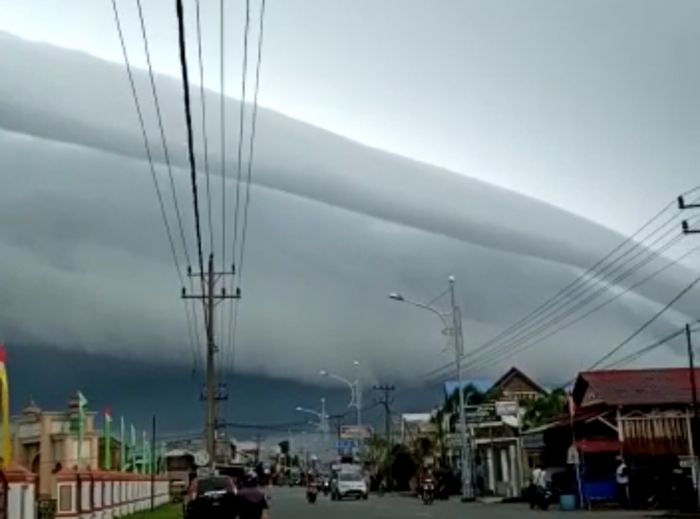 Penampakan Awan Tsunami di Meulaboh Bikin Takut Warga-Image-1