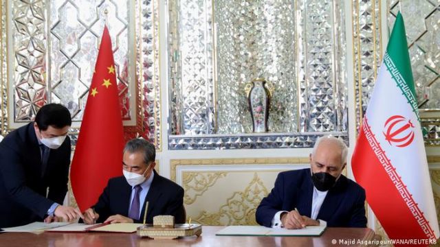 Iran dan China Tandatangani Perjanjian Kerja Sama Selama 25 Tahun-Image-1