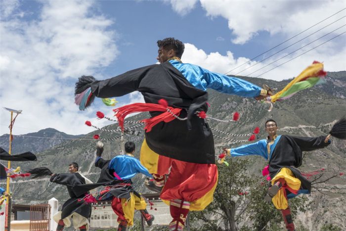 Geliat Anti-miskin di Dataran Tinggi Qinghai-Tibet dalam Fotografi-Image-10