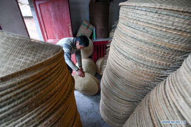 POTRET: Kerajinan Topi Bambu Sansui, Warisan Budaya Takbenda UNESCO-Image-1