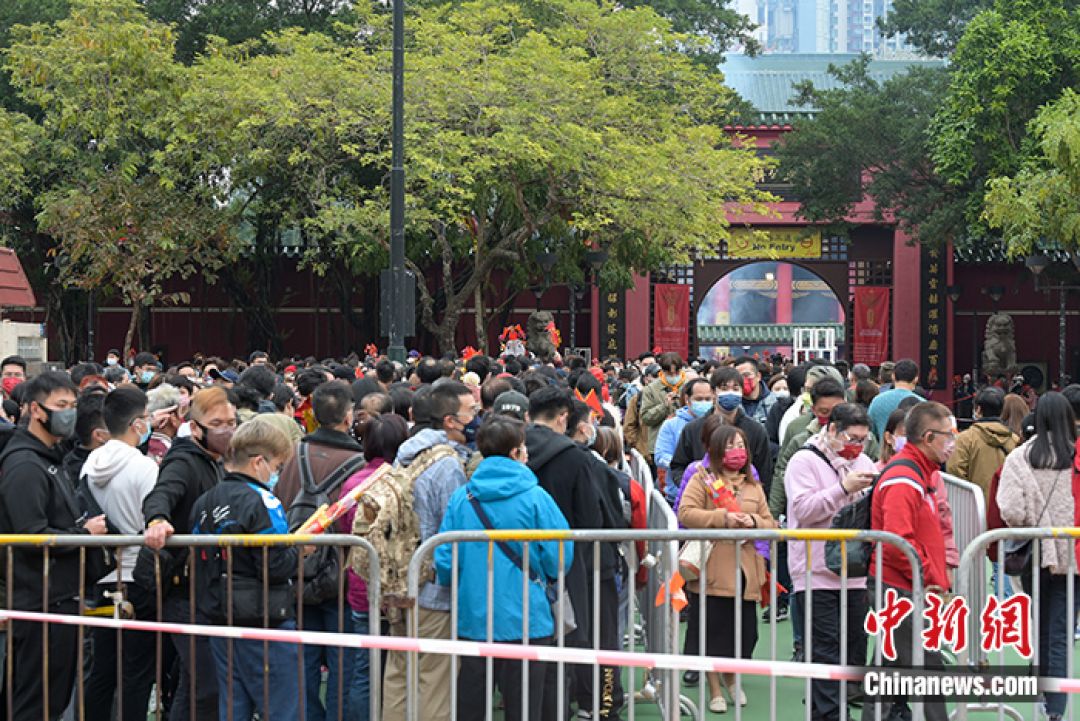 Warga Hong Kong Tetap Rayakan Imlek di Tengah Pandemi-Image-3