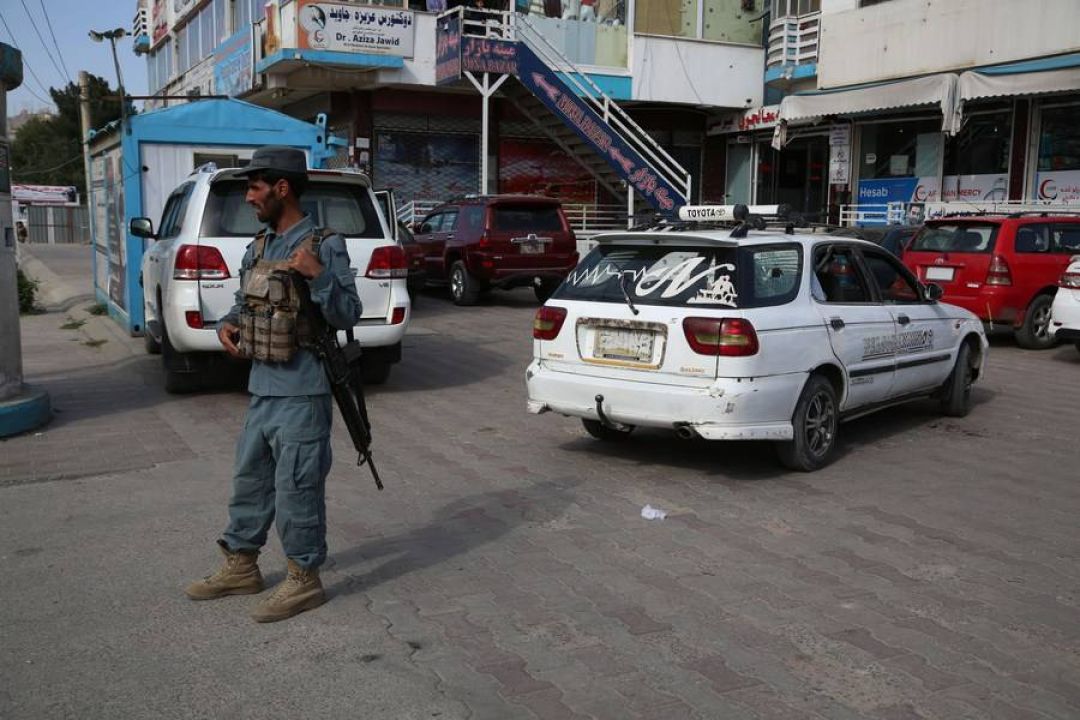 Taliban Rebut Kota Zaranj di Afghanistan-Image-1
