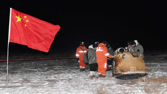 Chang'e-5 China Berhasil Bawa Tanah Bulan ke Bumi-Image-2