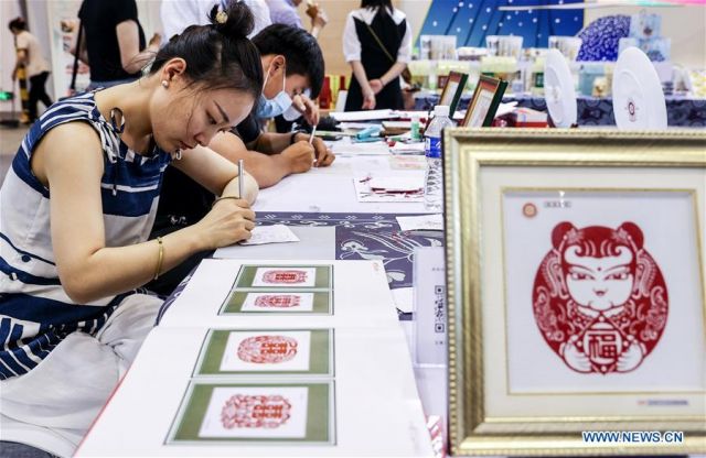 Industri Budaya China Menerima Peningkatan Pendapatan-Image-1