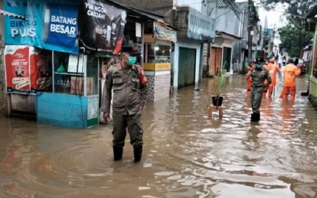 Potret Unggahan Warganet, Banjir 