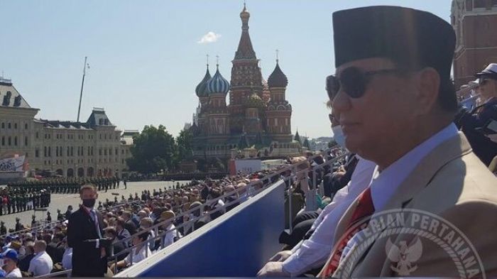 Prabowo Foto Bersama Dengan Menhan Tiongkok Di Rusia, Ada Apa, Nih?