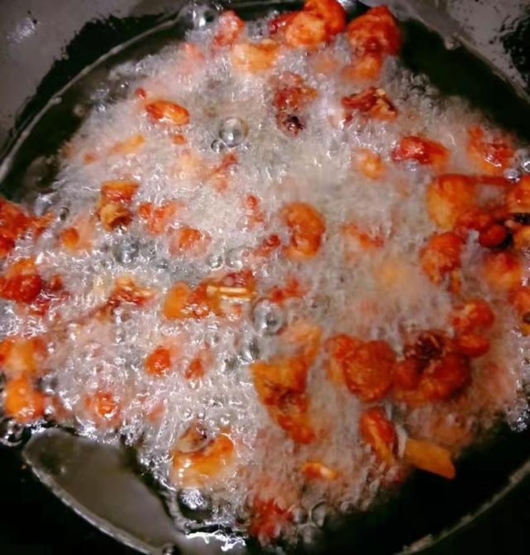 Cara Memasak La Ji Zi, Ayam Super Pedas Khas Sichuan-Image-3
