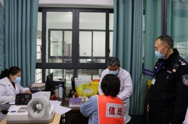 Pusat Penahanan Yunyang Lakukan Pemeriksaan Kesehatan Untuk Tahanan-Image-1