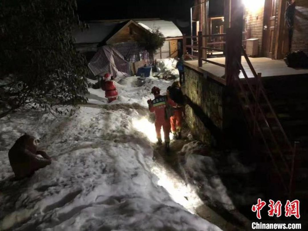 31 Orang yang Terperangkap di Gunung Salju Kunming Berhasil Diselamatkan-Image-1