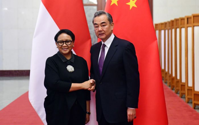 Menlu China Sampaikan 5 Poin Kesepakatan dengan Indonesia-Image-1