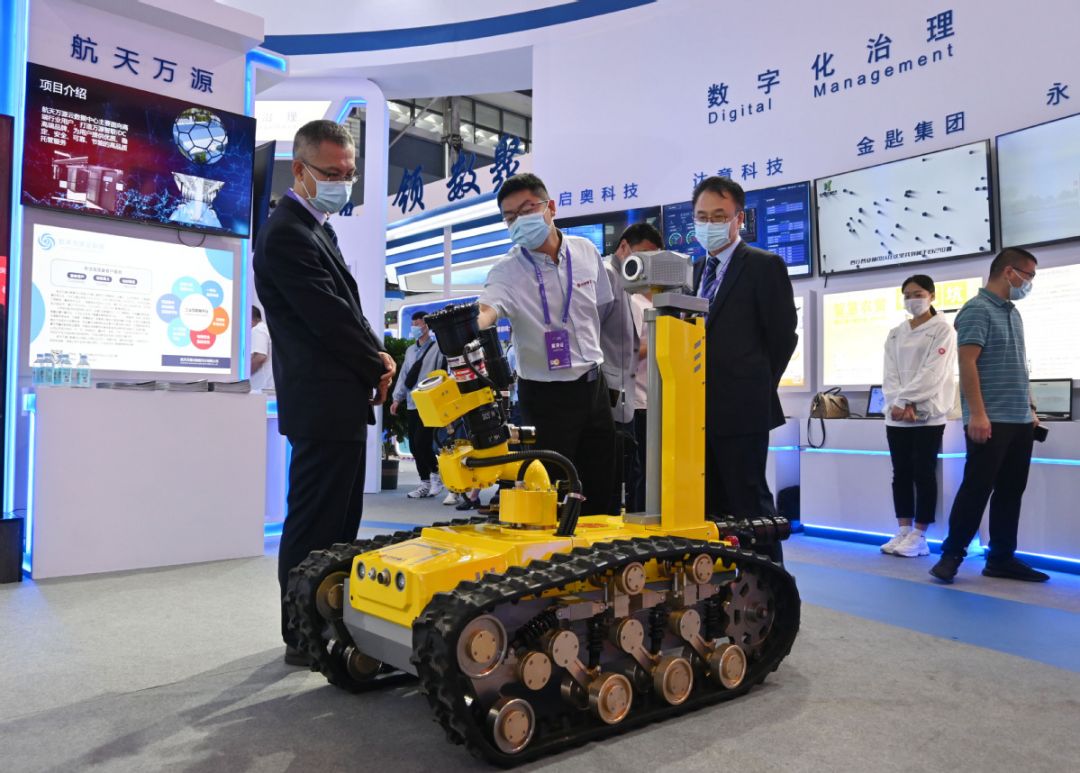 POTRET: Aneka Robot dan Teknologi Mutakhir di China International Digital Economy Expo-Image-2