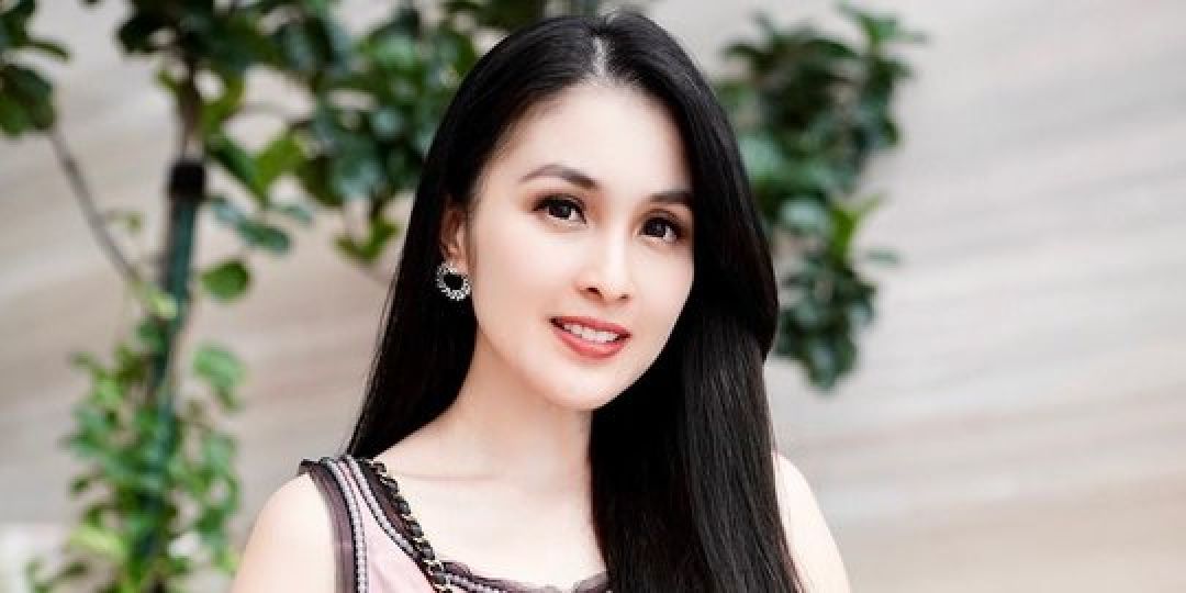 9 Nama Artis Indonesia Keturunan Tionghoa-Image-8