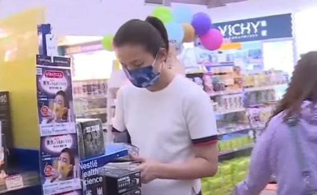 Pandemi COVID-19 Kembali Merebak di Taiwan, Harga Masker Melonjak-Image-1